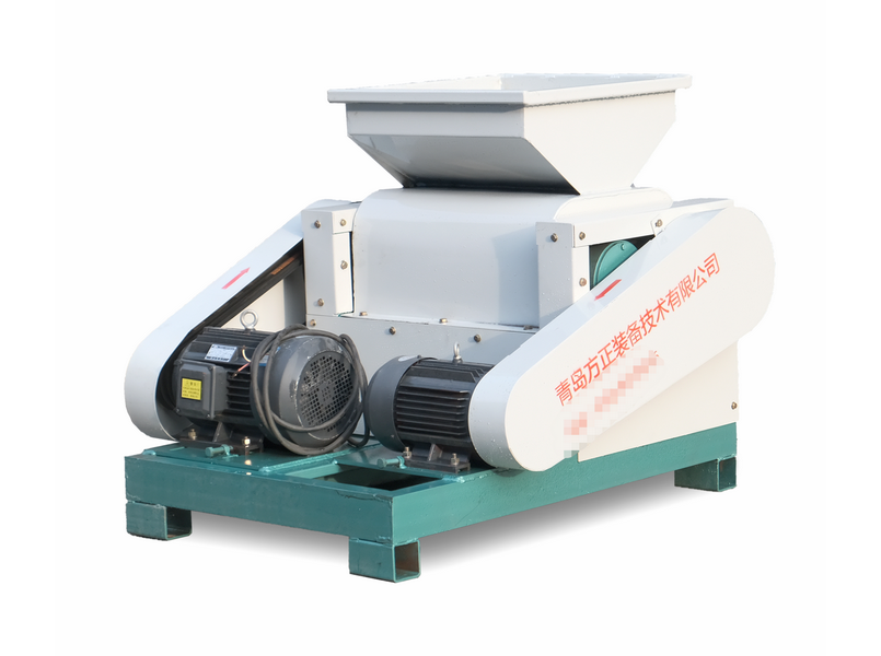 對輥式尿素粉碎機(jī)